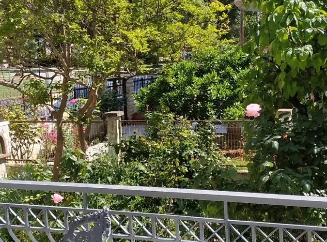 Apartamento Seniorita Holidays Nea Moudania